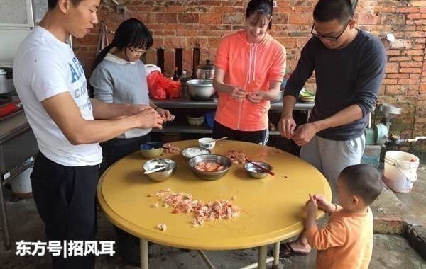 ����Ů�����й���С��һ������   Ը��Ϊ�������й�