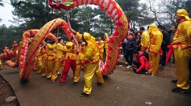 央视《新闻联播》又为武汉打call了!