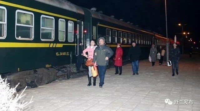 ���´��߻��㡹K7421/K7422���г��������ĵĶ�;��