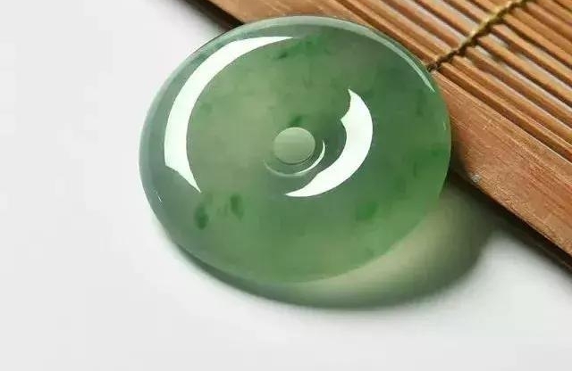 ������䣺Ϊ��ŷ�޳����˱�ʯ�Ļ������й�ȴ�����Ļ�ʢ�У�