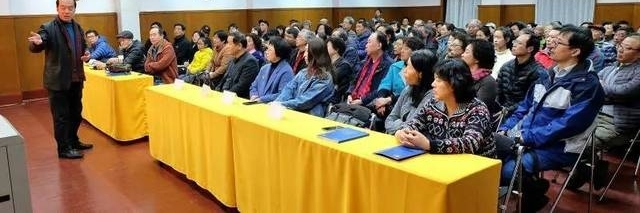 �����е���˵����2018���ּ���һ�ν�������