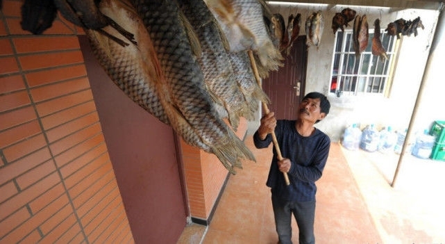 农村娃的乡愁,是父亲亲手晒好的鱼干,这是我记忆里最鲜活的存在
