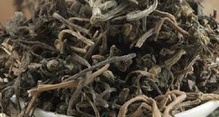 原来这种野菜晒干后是这么美味,吃过的运气都不会差!