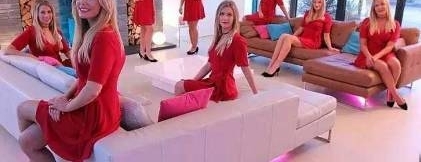 8个一模一样的男人与1个女人朝夕相处,英国相亲节目更刺激