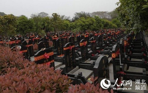 武汉公墓面临“到期潮” 市民盼尽快出台续租政策