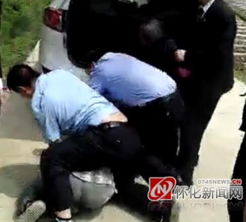芷江法院:拒不履行法院判决还威胁法官 夫妻双双被拘留