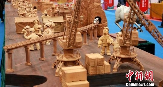 ��11���й���Ϋ������չ�ῪĻ �Ž񶥼��黭���Ҿ�Ʒ����