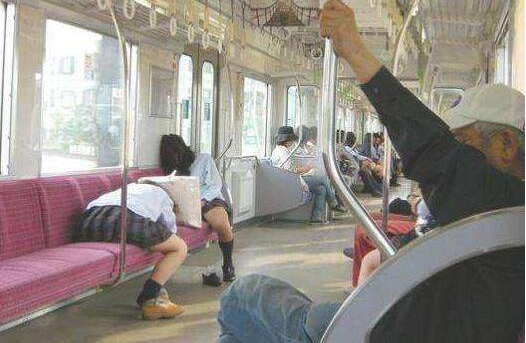 Ů�ӵ����ϡ����족���� ���ѣ�����羰����