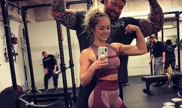 �������ް�����306��Ըн������߽�157,���ѣ����ϰ��ϴ���