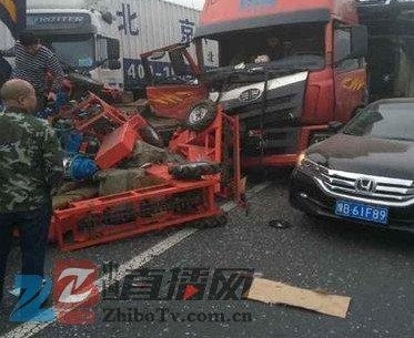 大广高速事故什么原因/伤亡情况怎么样?
