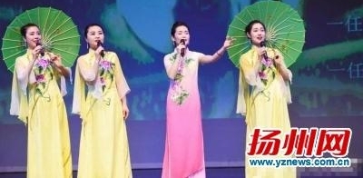 扬州曲艺绽放澳洲舞台 华人驱车数百公里来听“乡音”