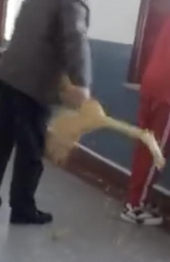���н�ʦ���������� �����쳹����ɨ�㶼���