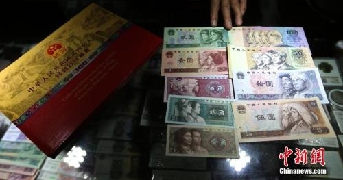 ������ڿ���ҩ���˰ 59����Ա������������ǩ