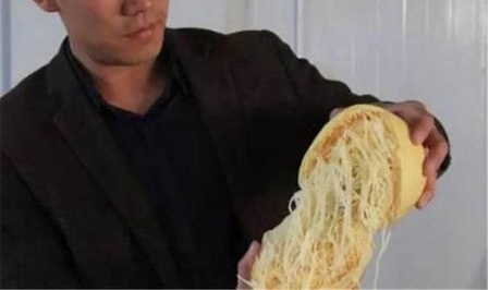 Ů���������ϣ��п�ȴ���ָɺԳ�˿״���о��Լ����ӣ����������