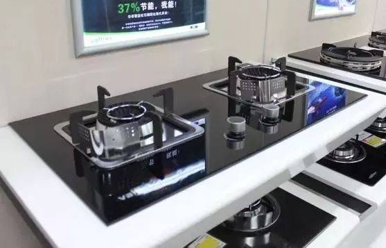 买燃气灶不注意这问题,买回家就变垃圾!