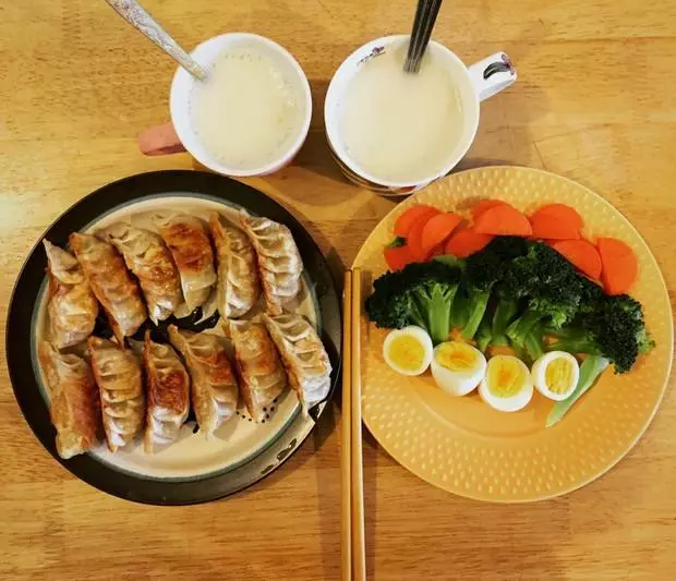 Ů��ͻȻ���ͻ��賿3������� �Ϲ�������������