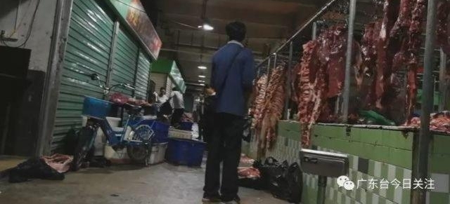 ���ˣ���ݸ������������������עˮţ��