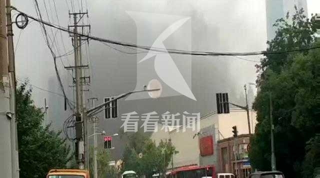 ������һ¥���ڹ���Ũ�� ��ô���£�