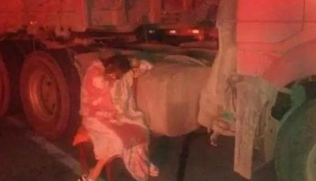 心酸:货车司机跑长途为何总带一个女人?有啥内幕?