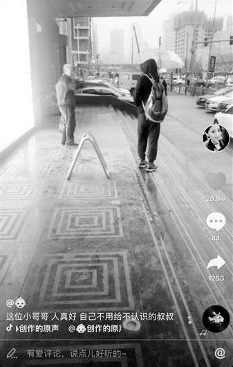 ����95��С������ɡ������ �����Լ�ů����