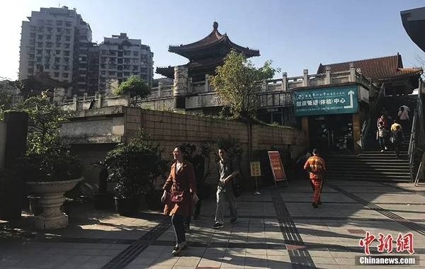 �����ֻ��ˣ��ⶰ��¥12��¥���ǹ㳡������ţ���