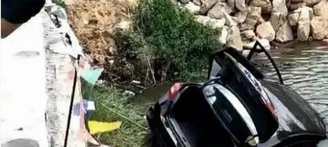 ͻ��|÷��һ�Է��޼��浹���������