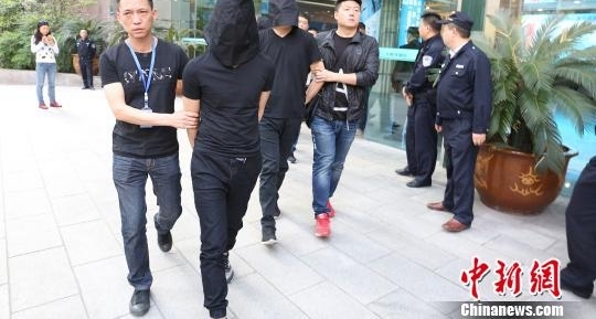 ����췽����һ���ش����ϵ��թƭ�� 119�˱�����