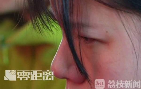 Ů�����赱��ǹ�֡� ����̫�Ͼ�����ʦ