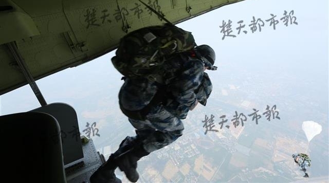 �ս����״β������Ӧ��������6�˲μӹ��봨����