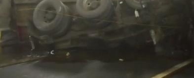 G11�״���ٴ������׸ڷ���һ���������෭�¹�������·ӵ��