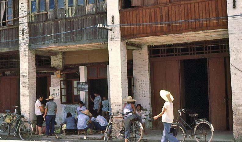 一组80年代的深圳老照片,或许谁也没想到今天会发展这么快!