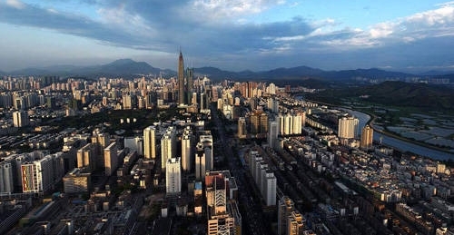 �й���������ʡ��TOP10������ǰ4��ʡ��ӵ����7�ɲƸ���