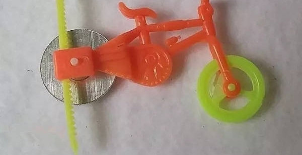 ͯ�����ɱ����Щ����߳��йص�ͯ����䡭