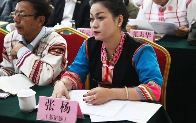 文学大咖云集丽江,为云南25名少数民族作家倾情授课