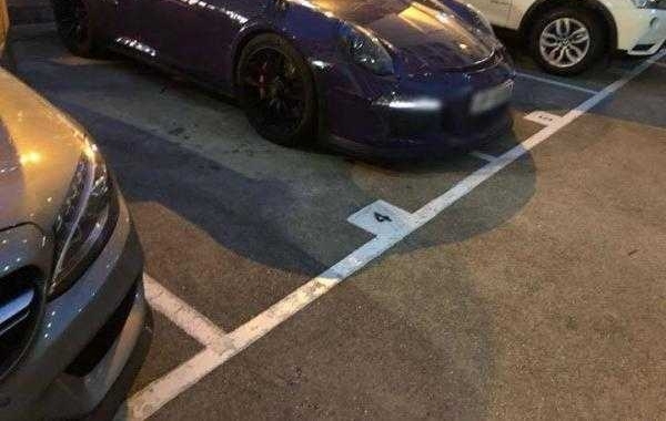 ���ܳ���ͣ��ռ��λ �������ԣ���Ǯ��������