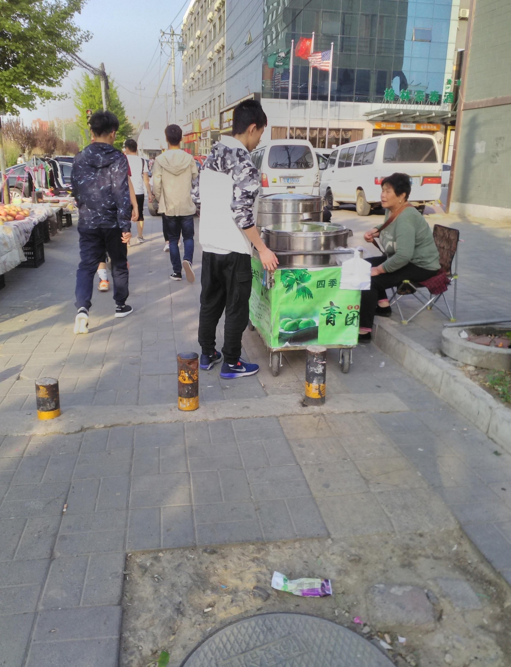 һ��������¸ں󣬼�ഴҵ�������ӣ�û�뵽ϲ�����˻����٣�