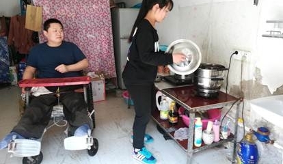 Ů���չ˸�λ̱������12�� ������һ��ذ���λ����ǿ��Ů����