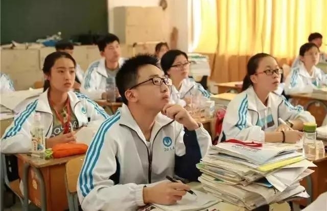 �й�����������ѧֻ�ܿ�ʮ���֣�ȴ�յ�����������ѧ¼ȡ֪ͨ