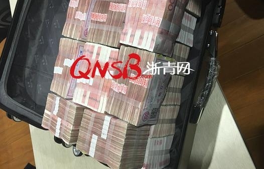 Ů����200����ַ�̫�� ������Ǯ����