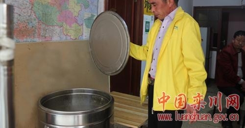 小饭店里故事多