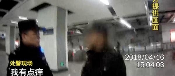 ���ӵ����������žٶ� ��Ů���侲�ֹ��ܡ��ǡ�