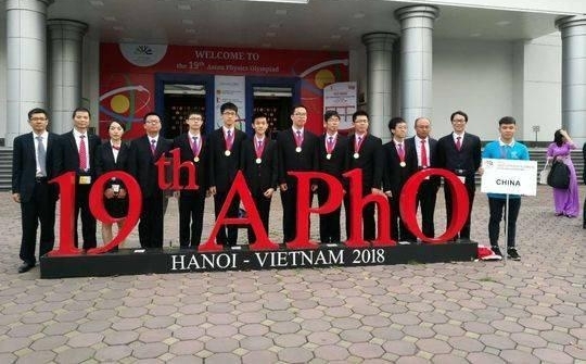 ����Ψһ �ɶ��к�������������ժ��