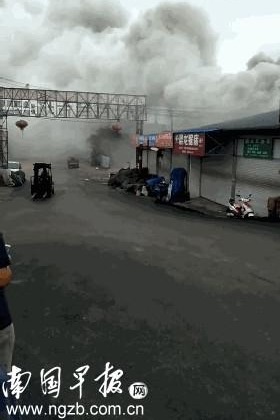 ������ѧƷй©�ֳ� ��2000ѧ������