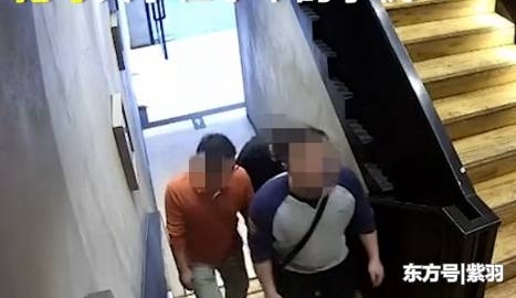 �����з��ն�������������������ֻ���Ǯ�� ˭֪�Է����̾�