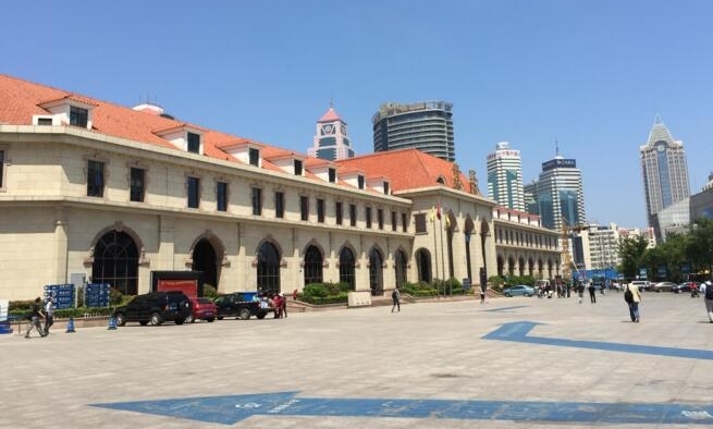 �뺣������Ļ�վ���ɵ¹��˽��죬���ƹ��ڡ���ţ����վ