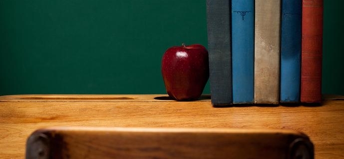 �˹�����ȡ����ʲô�����ϵġ��Ͷ����������Ƿ������¶��塰�Ͷ�����ʱ��