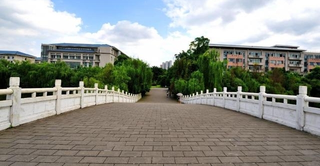 ɳƺ��6000�O���޲��ѻ����ɺ�����ʦ�����ǲ�˵�ټ���