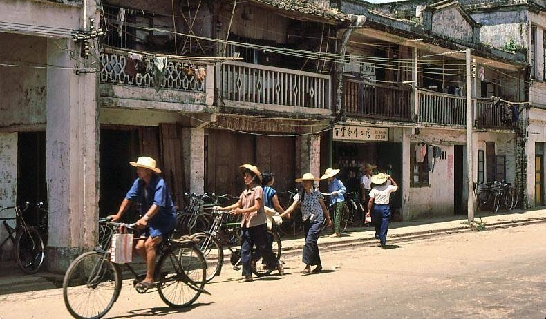 一组80年代的深圳老照片,或许谁也没想到今天会发展这么快!