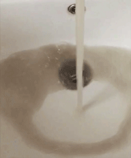 ��������������ˮΪ�η��ƣ�3000�໧������Ӱ��
