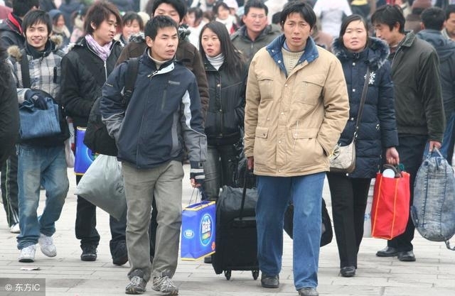 不少农民工能赚一万多每个月,但为什么还有很多人同情呢?